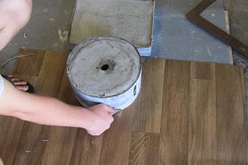 Do it yourself lay your own sheet vinyl - https://www.my-free-page.com/